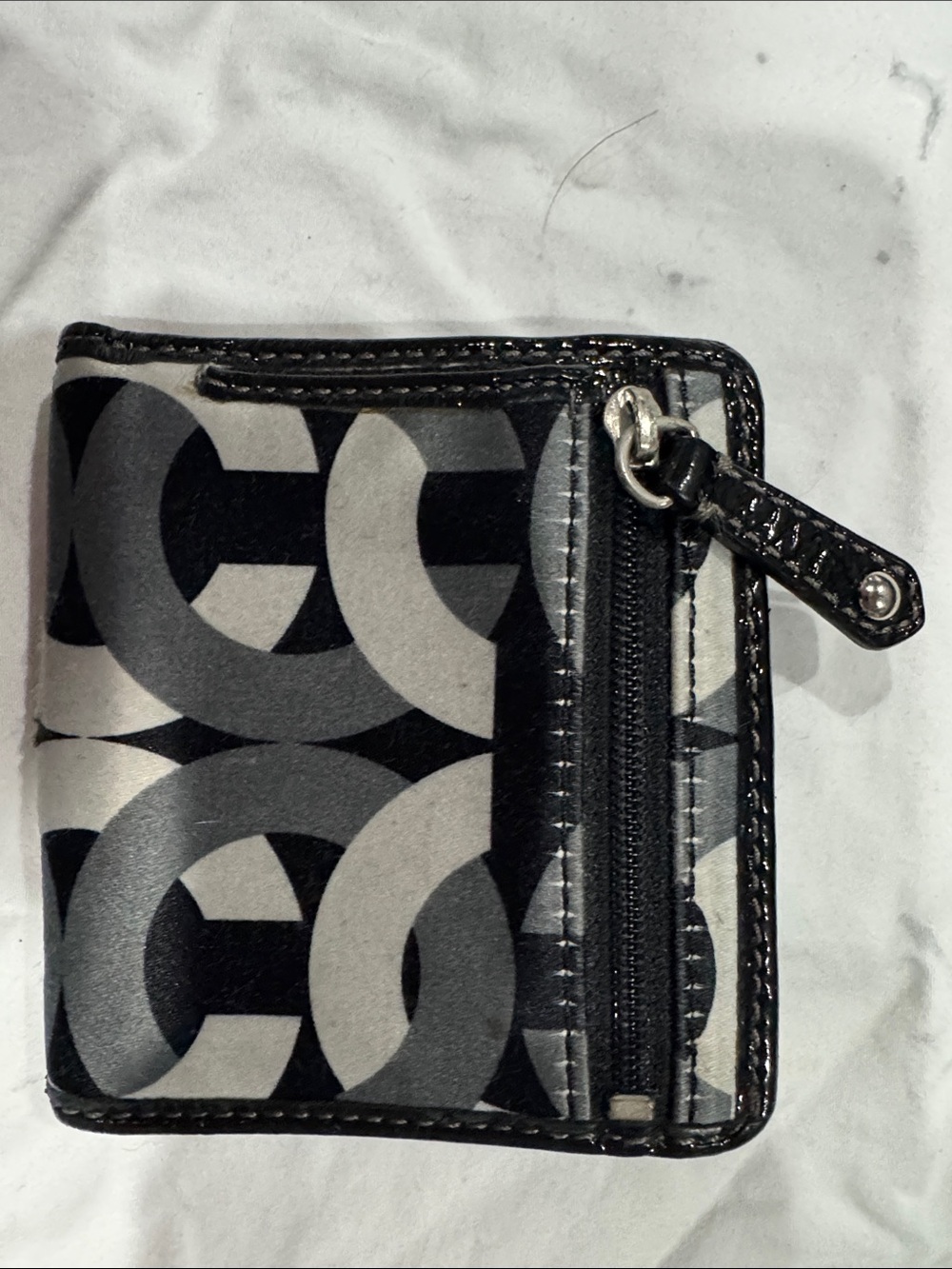 Coach Black & Gray Signature Compact Wallet - Picture 4 of 5